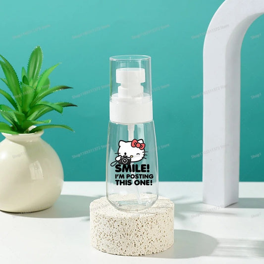Hello Kitty Spray Recarregável. O Toque Kawaii Perfeito para a Sua Rotina de Skincare