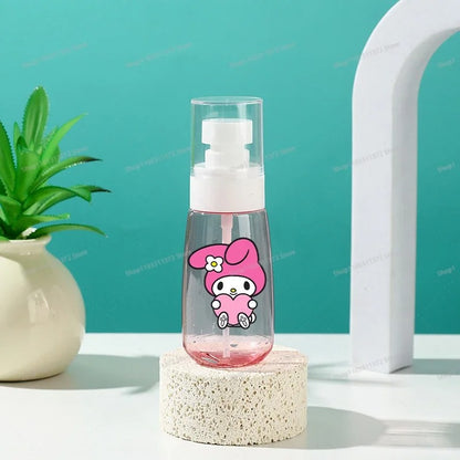 Hello Kitty Spray Recarregável. O Toque Kawaii Perfeito para a Sua Rotina de Skincare