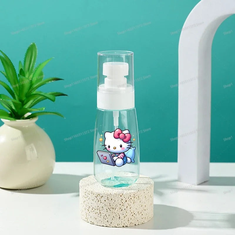 Hello Kitty Spray Recarregável. O Toque Kawaii Perfeito para a Sua Rotina de Skincare
