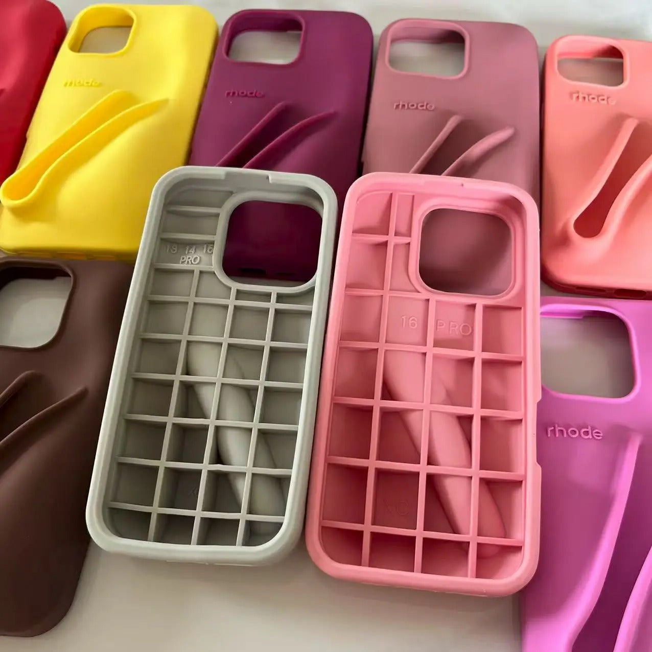 Peptide Tint para Lábios & Capa para iPhone