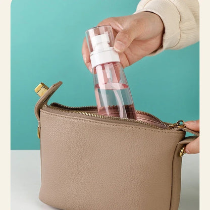 Hello Kitty Spray Recarregável. O Toque Kawaii Perfeito para a Sua Rotina de Skincare